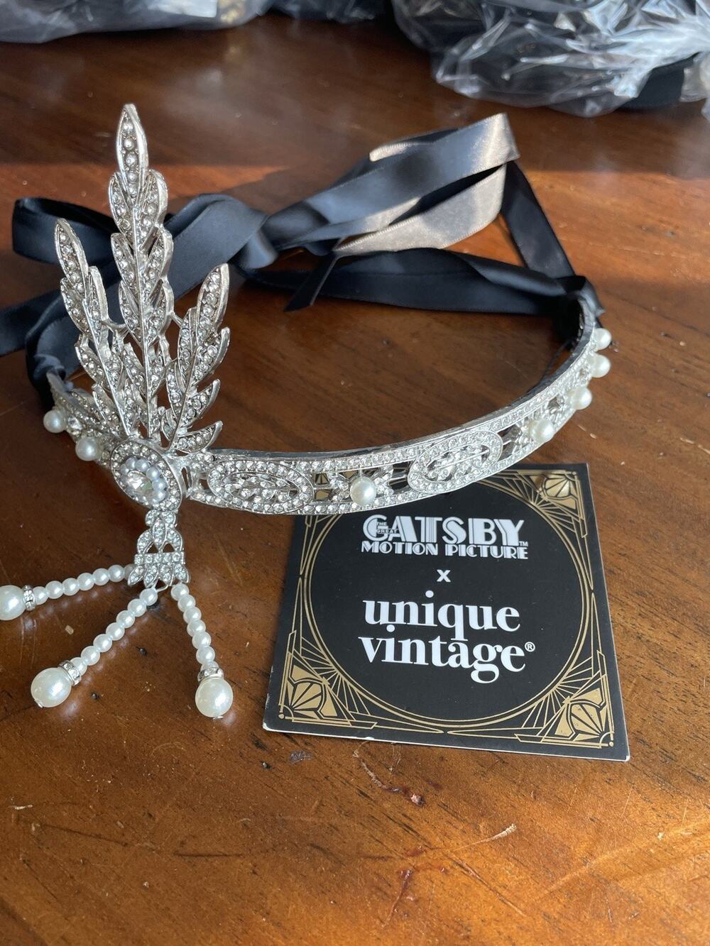 1920s Flapper Headband, Roaring 20s Gatsby Headpiece Rhinetsone Feather Headb...